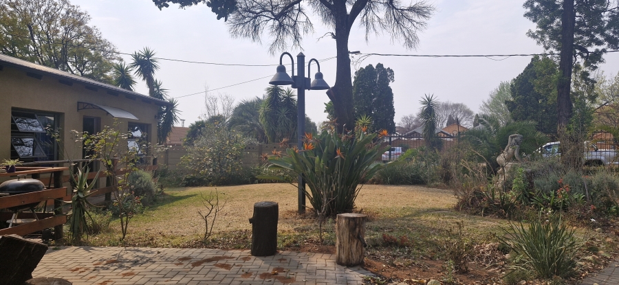4 Bedroom Property for Sale in La Montagne Gauteng
