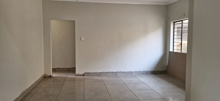4 Bedroom Property for Sale in La Montagne Gauteng