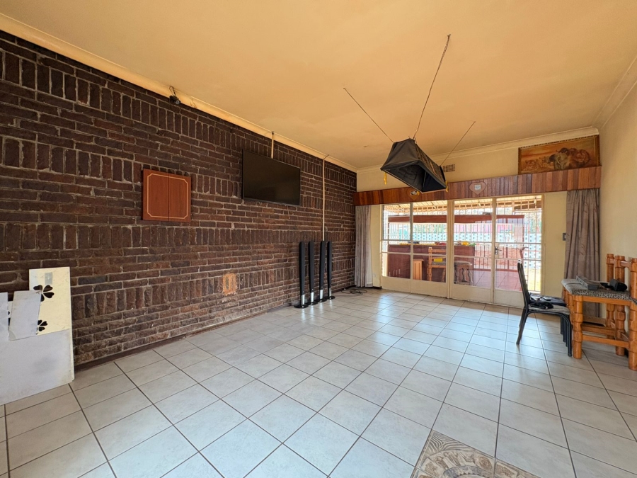 3 Bedroom Property for Sale in Brenthurst Gauteng
