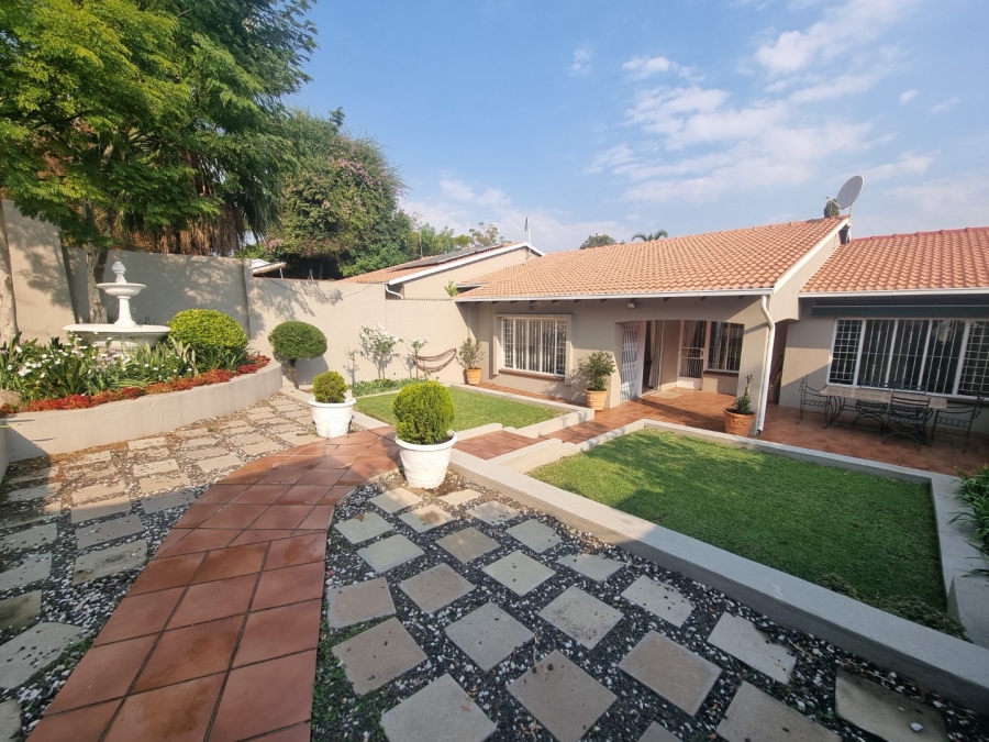3 Bedroom Property for Sale in Bryanston Gauteng
