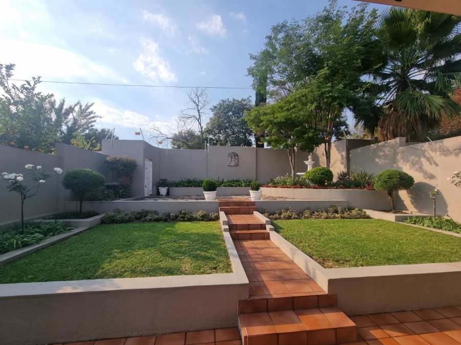 3 Bedroom Property for Sale in Bryanston Gauteng