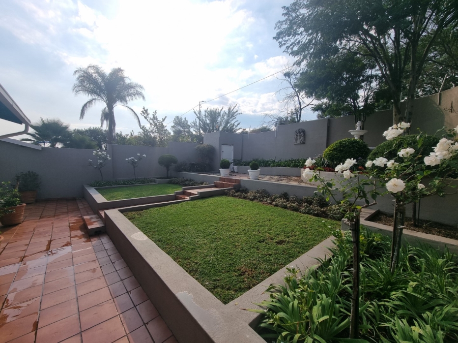 3 Bedroom Property for Sale in Bryanston Gauteng