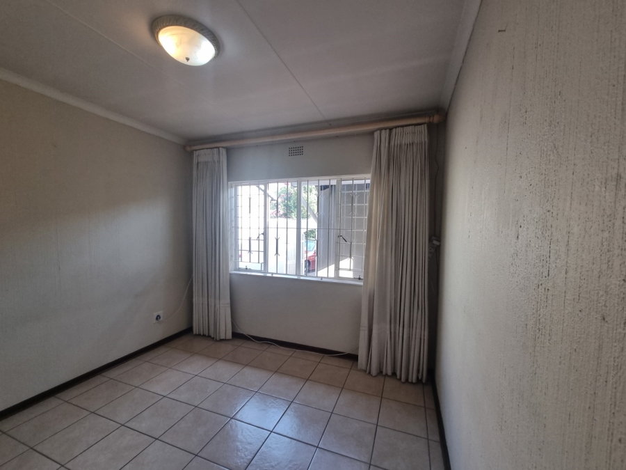 3 Bedroom Property for Sale in Bryanston Gauteng