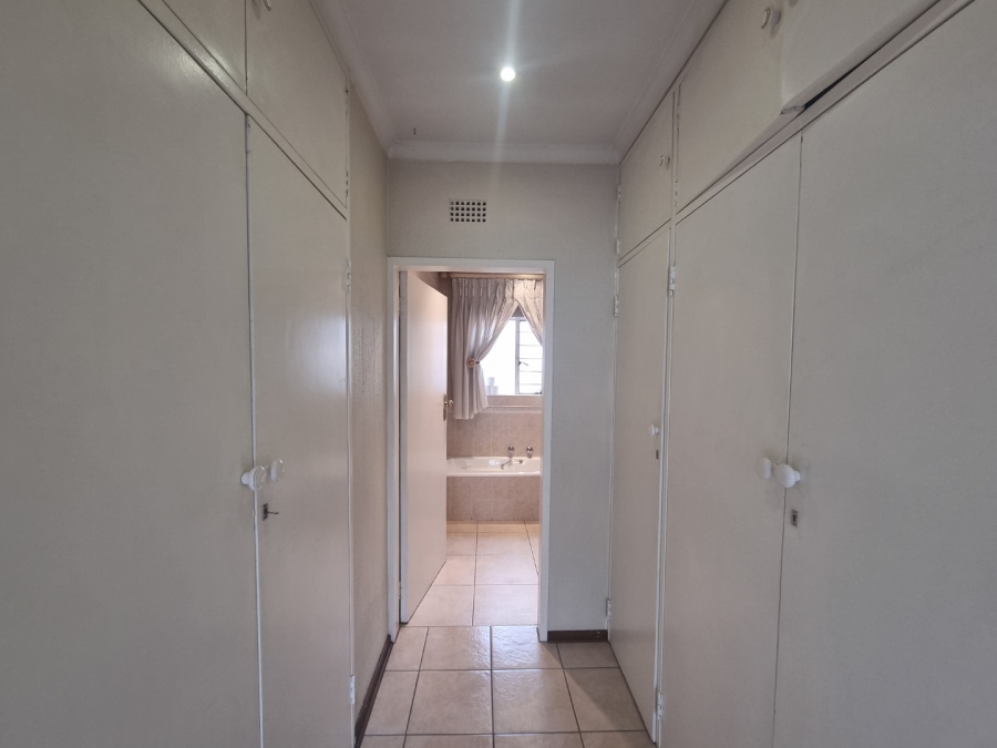3 Bedroom Property for Sale in Bryanston Gauteng