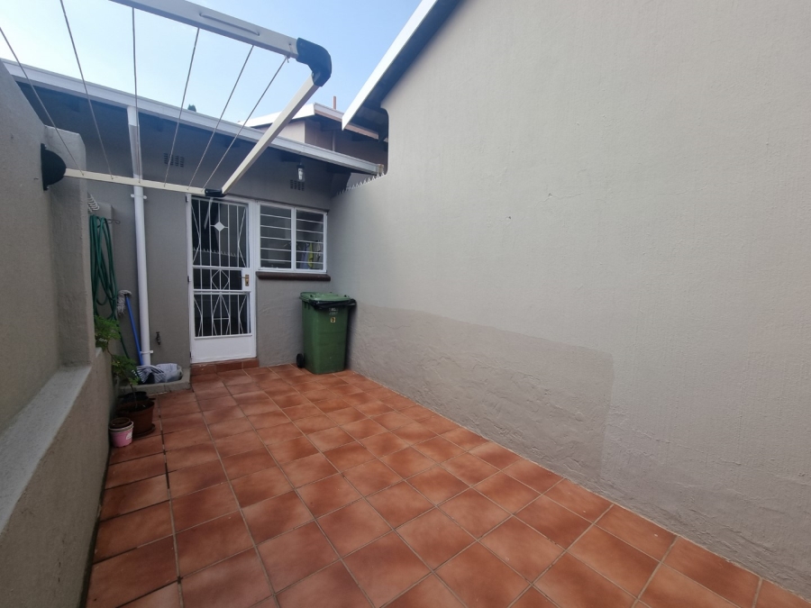 3 Bedroom Property for Sale in Bryanston Gauteng