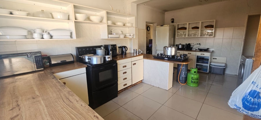 To Let 4 Bedroom Property for Rent in Glen Marais Gauteng