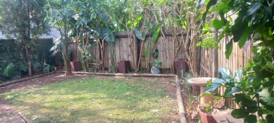 To Let 1 Bedroom Property for Rent in Robindale Gauteng