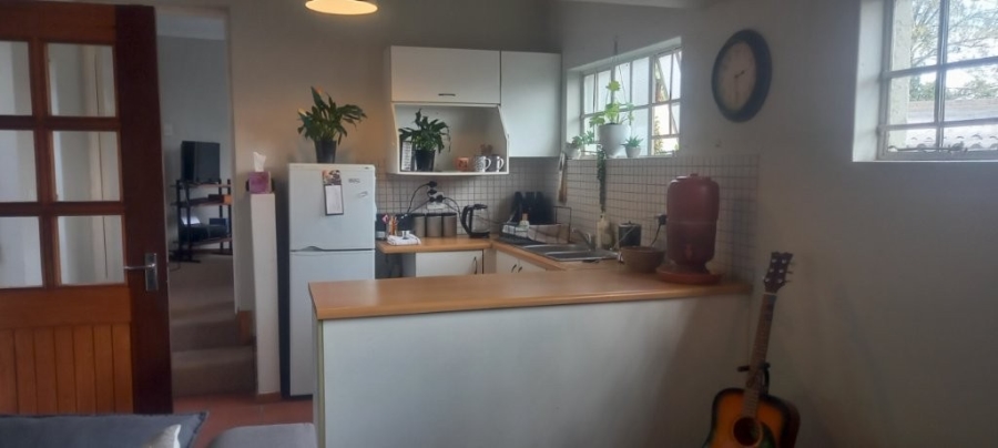 To Let 1 Bedroom Property for Rent in Robindale Gauteng