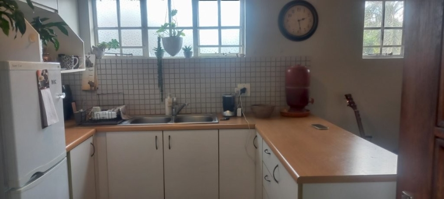 To Let 1 Bedroom Property for Rent in Robindale Gauteng