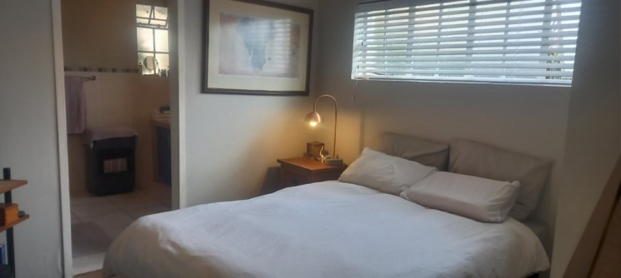 To Let 1 Bedroom Property for Rent in Robindale Gauteng