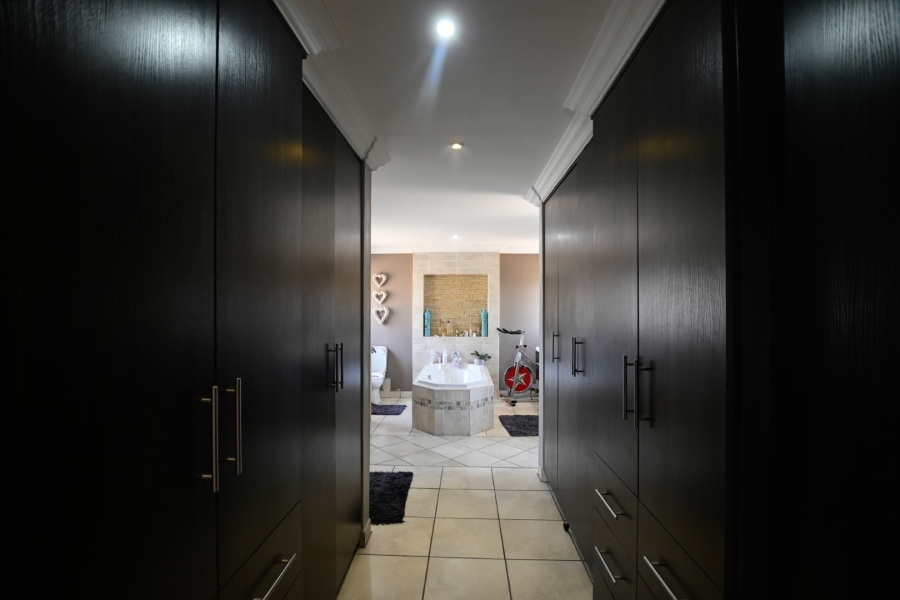 4 Bedroom Property for Sale in Montana Gauteng
