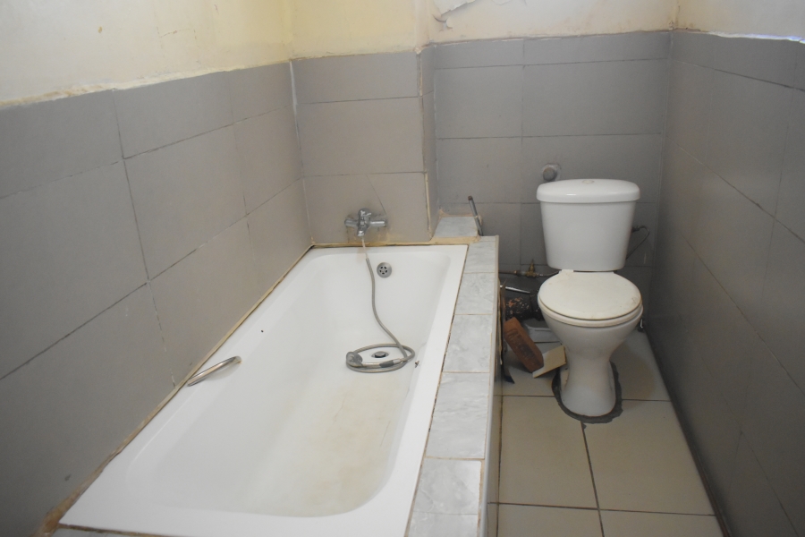 2 Bedroom Property for Sale in Pretoria Central Gauteng