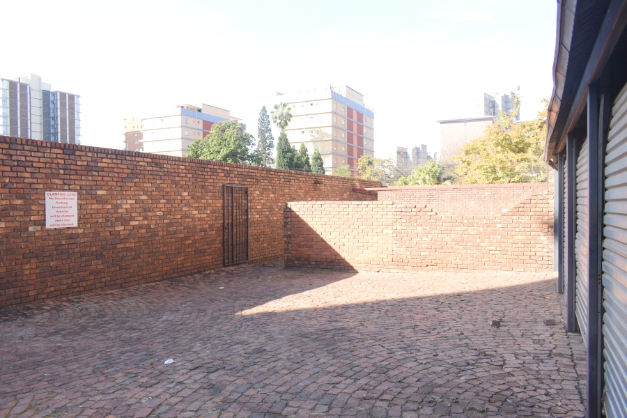 2 Bedroom Property for Sale in Pretoria Central Gauteng
