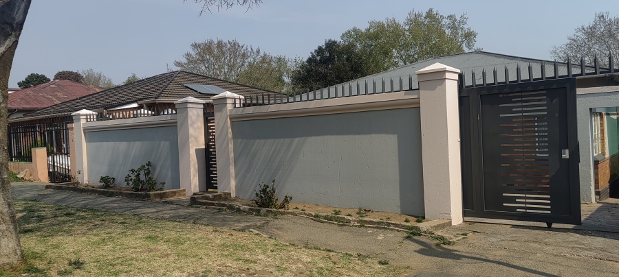 3 Bedroom Property for Sale in Rosettenville Gauteng
