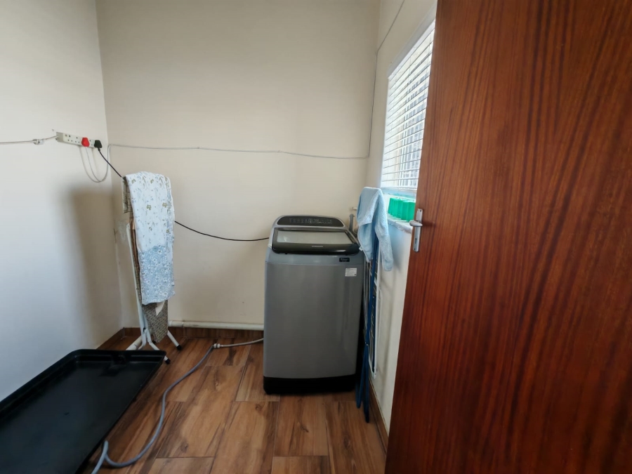 3 Bedroom Property for Sale in Vanderbijlpark SE 6 Gauteng