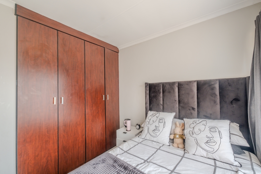 3 Bedroom Property for Sale in Thatchfield Estate Gauteng