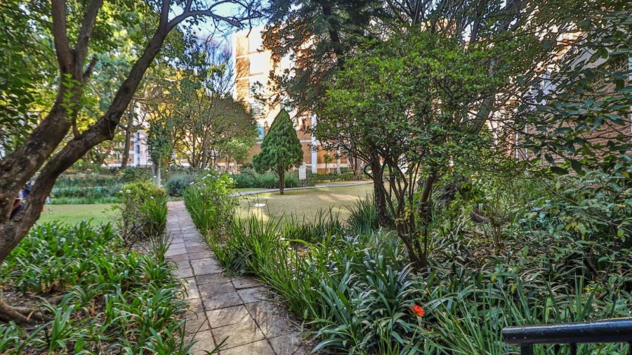 2 Bedroom Property for Sale in Killarney Gauteng