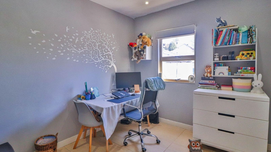 3 Bedroom Property for Sale in Oaklands Gauteng