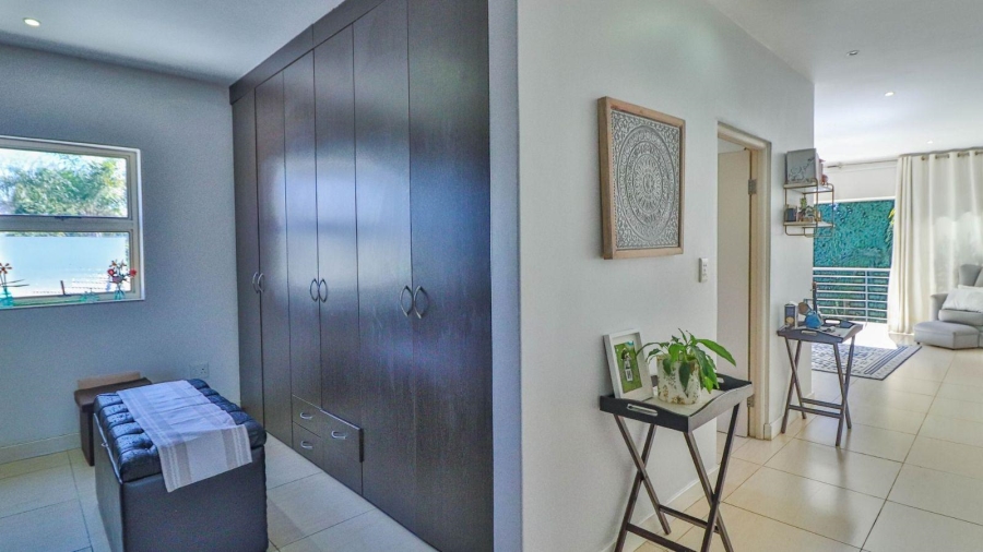 3 Bedroom Property for Sale in Oaklands Gauteng