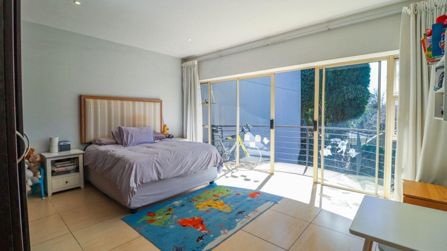 3 Bedroom Property for Sale in Oaklands Gauteng