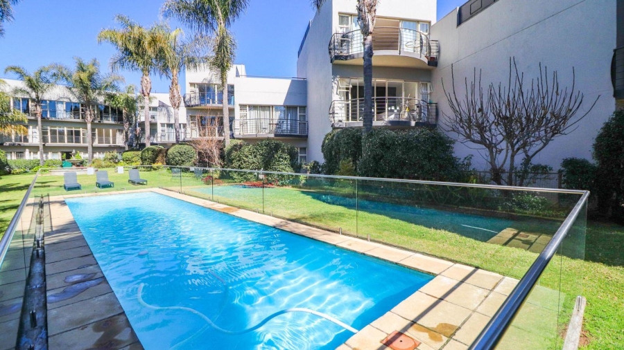3 Bedroom Property for Sale in Oaklands Gauteng