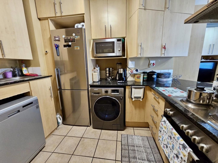1 Bedroom Property for Sale in Riviera Gauteng