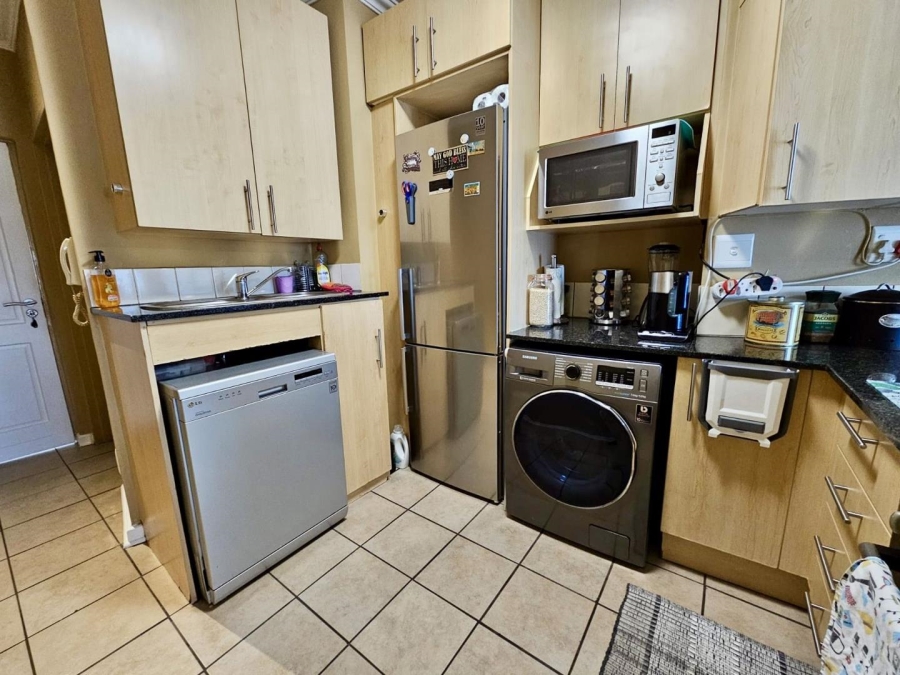1 Bedroom Property for Sale in Riviera Gauteng