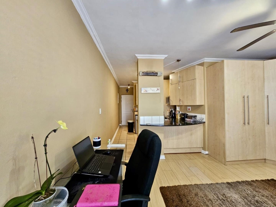 1 Bedroom Property for Sale in Riviera Gauteng