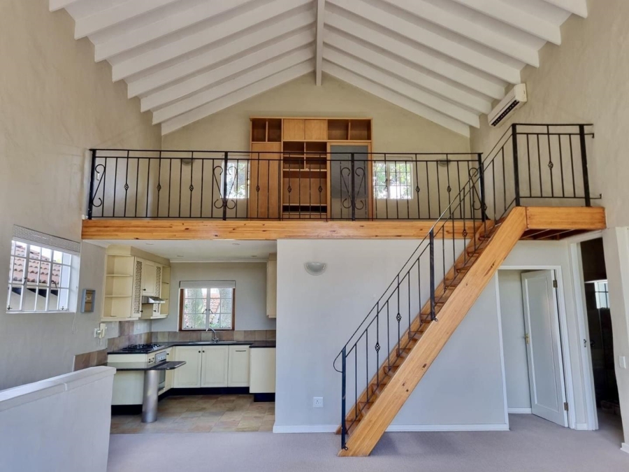 2 Bedroom Property for Sale in Oaklands Gauteng