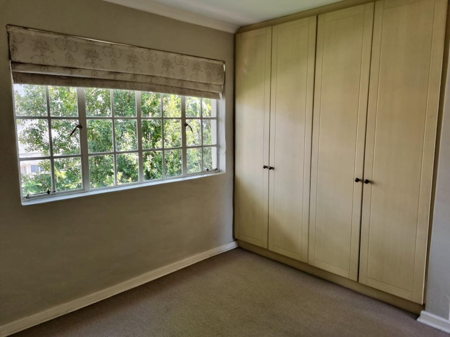 2 Bedroom Property for Sale in Oaklands Gauteng