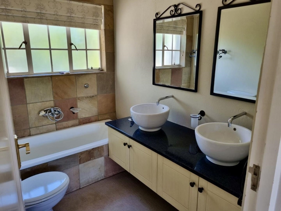 2 Bedroom Property for Sale in Oaklands Gauteng