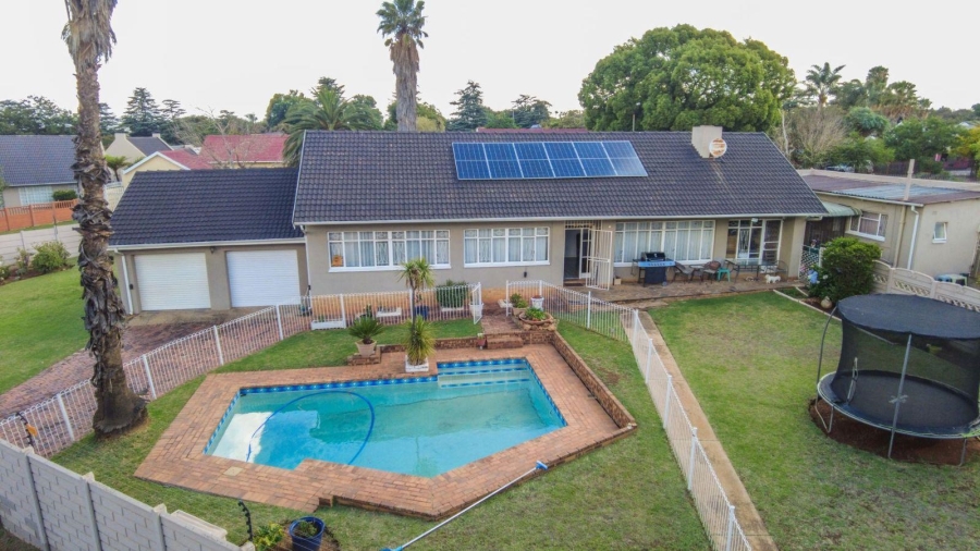 3 Bedroom Property for Sale in Edleen Gauteng
