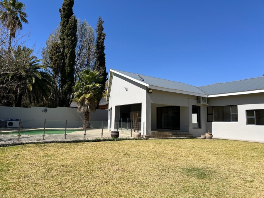 4 Bedroom Property for Sale in Gallo Manor Gauteng