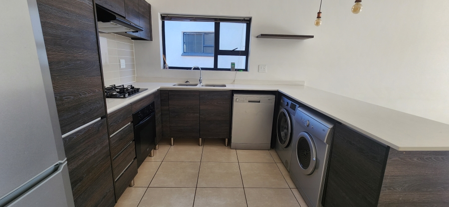 2 Bedroom Property for Sale in Greenstone Hill Gauteng