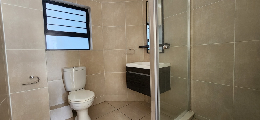 2 Bedroom Property for Sale in Greenstone Hill Gauteng