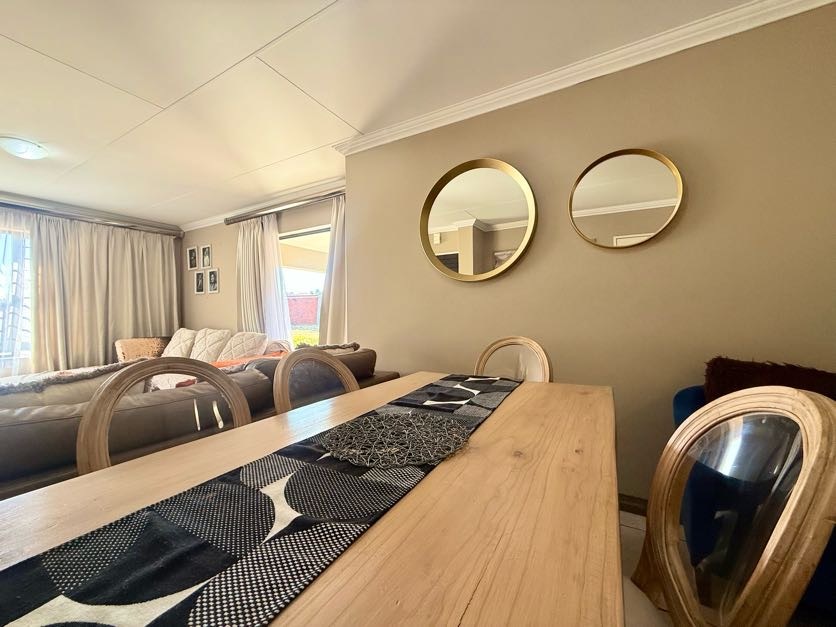 3 Bedroom Property for Sale in Amberfield Gauteng