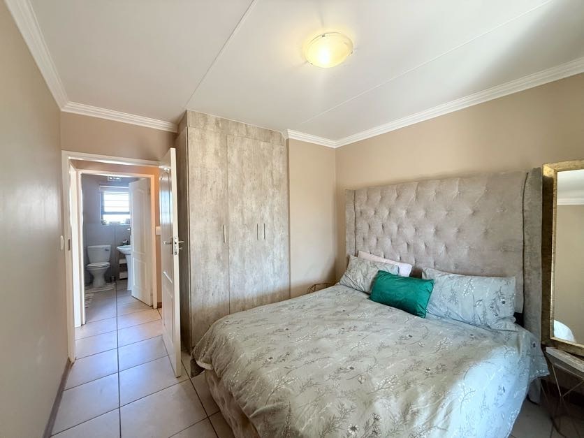 3 Bedroom Property for Sale in Amberfield Gauteng