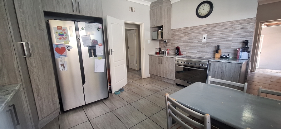 4 Bedroom Property for Sale in Krugersdorp North Gauteng