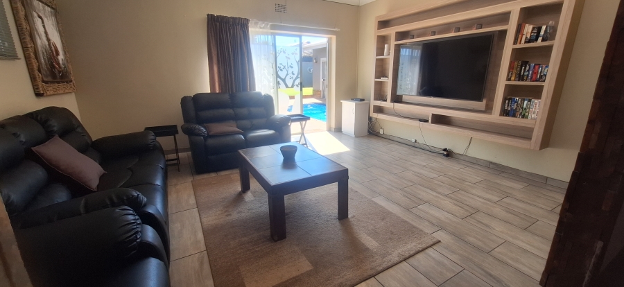 4 Bedroom Property for Sale in Krugersdorp North Gauteng