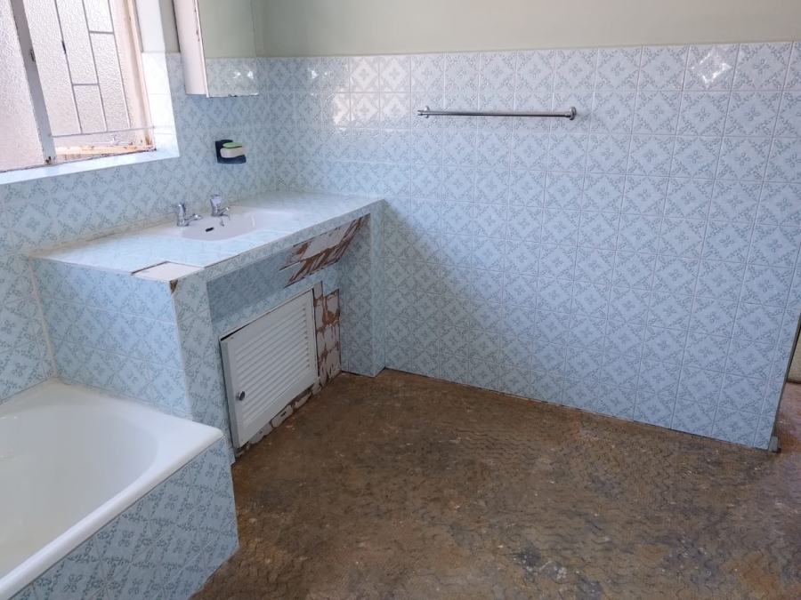 3 Bedroom Property for Sale in Birchleigh North Gauteng