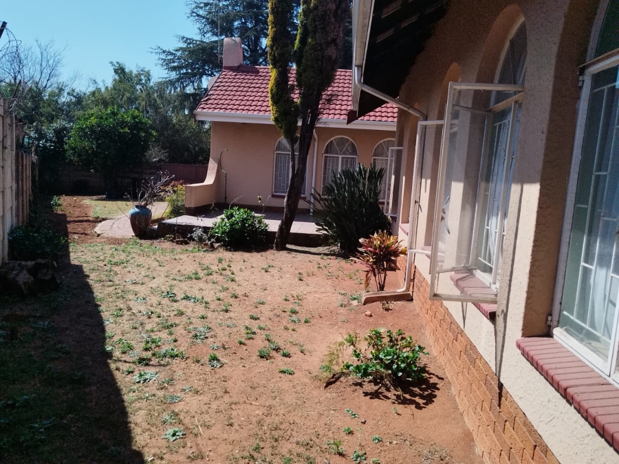 3 Bedroom Property for Sale in Birchleigh North Gauteng