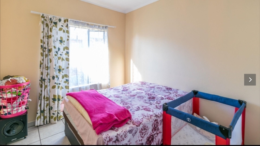 1 Bedroom Property for Sale in Grand Central Gauteng