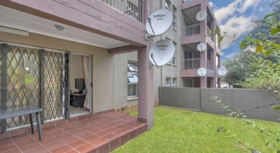 2 Bedroom Property for Sale in Sunninghill Gauteng