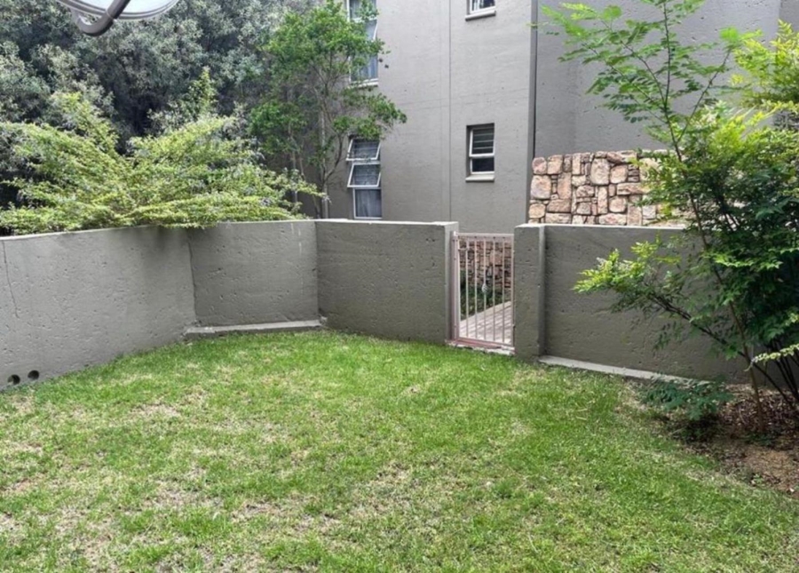 2 Bedroom Property for Sale in Sunninghill Gauteng