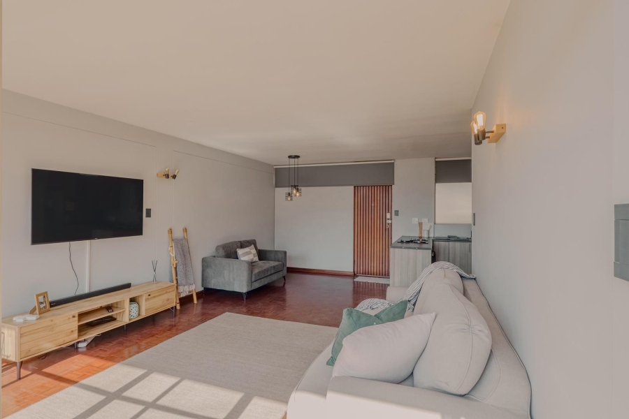 To Let 2 Bedroom Property for Rent in Essexwold Gauteng