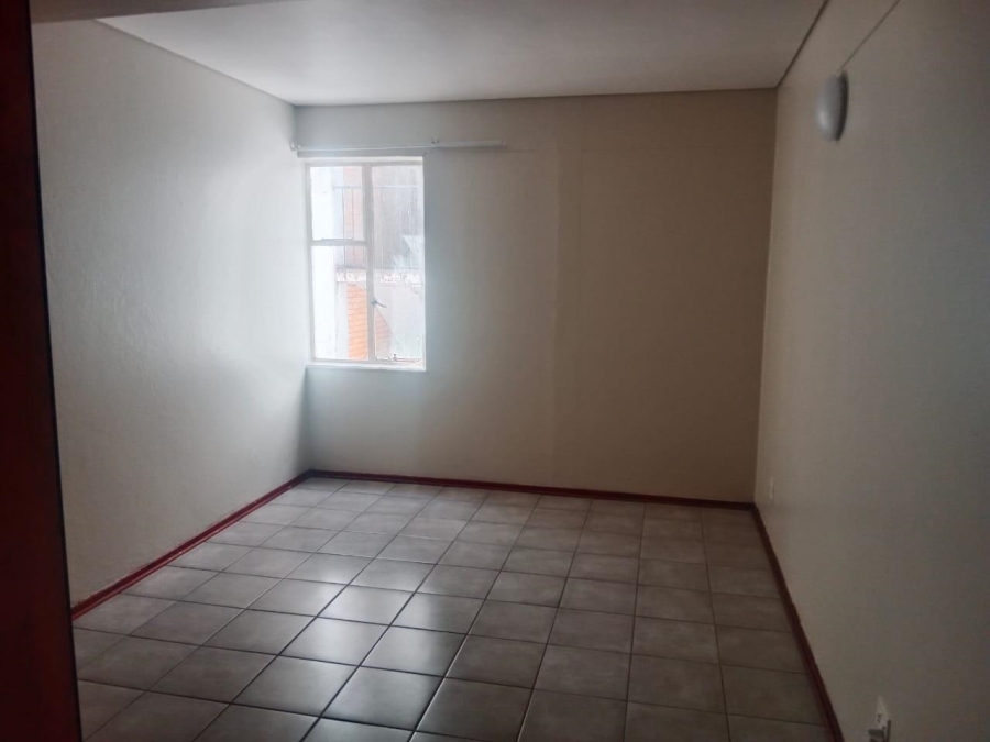 1 Bedroom Property for Sale in Braamfontein Gauteng