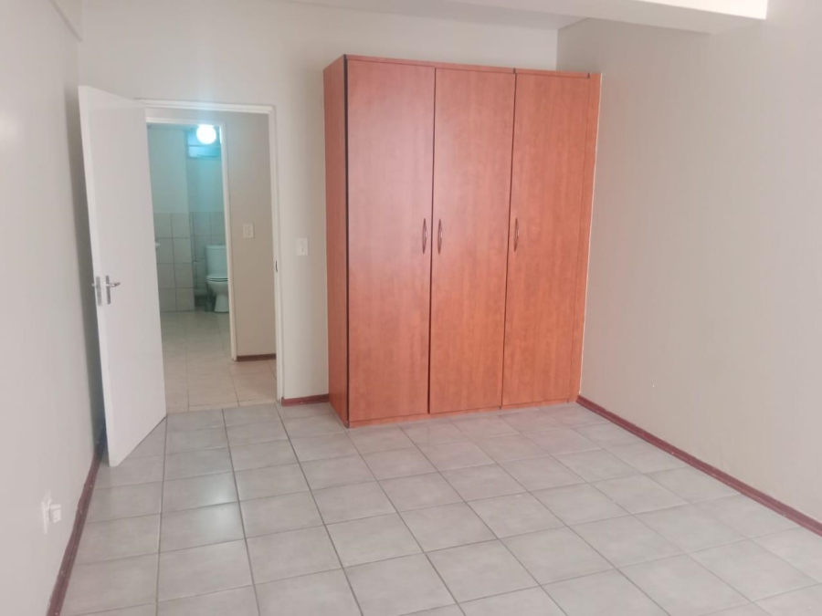 1 Bedroom Property for Sale in Braamfontein Gauteng