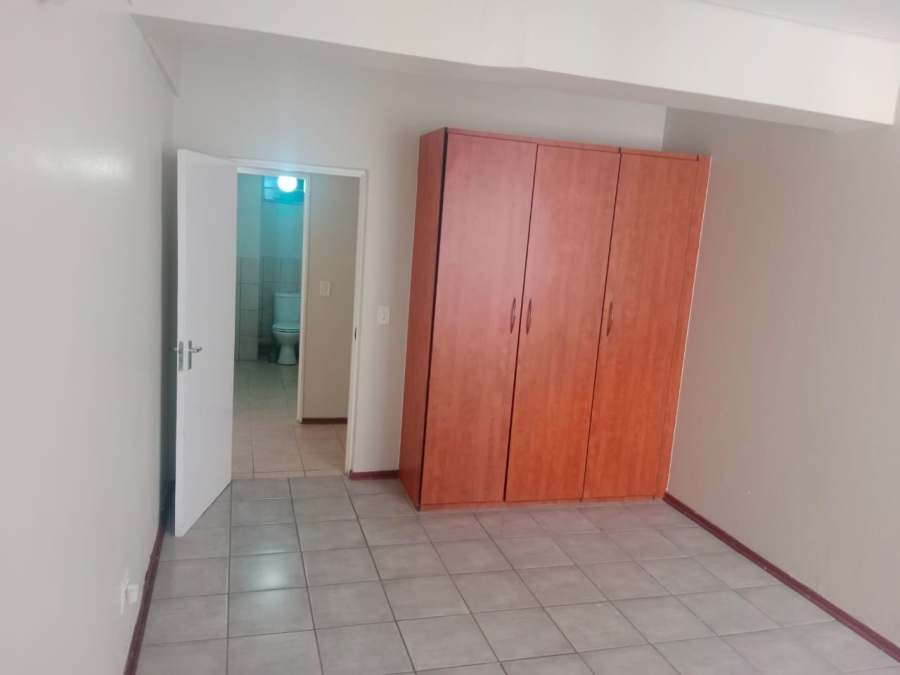 1 Bedroom Property for Sale in Braamfontein Gauteng