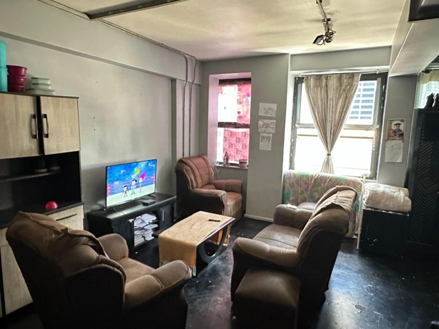 1 Bedroom Property for Sale in Johannesburg Central Gauteng
