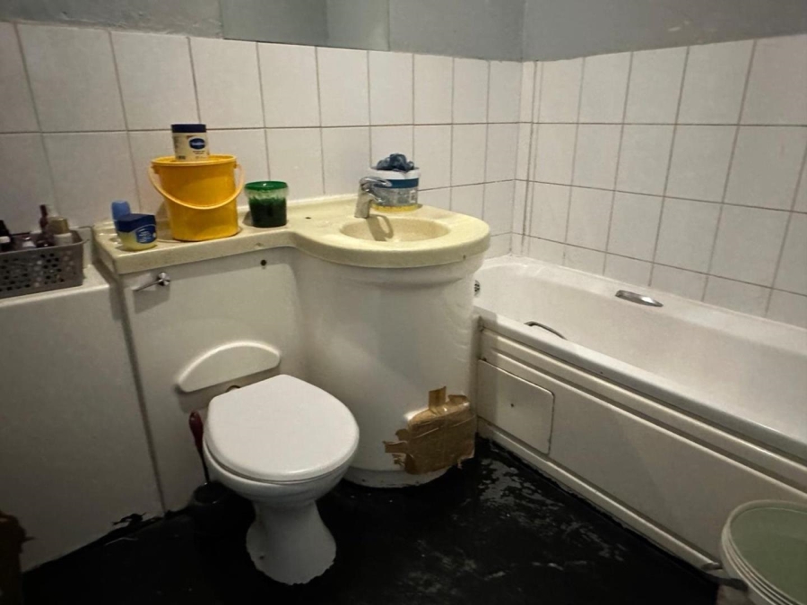 1 Bedroom Property for Sale in Johannesburg Central Gauteng